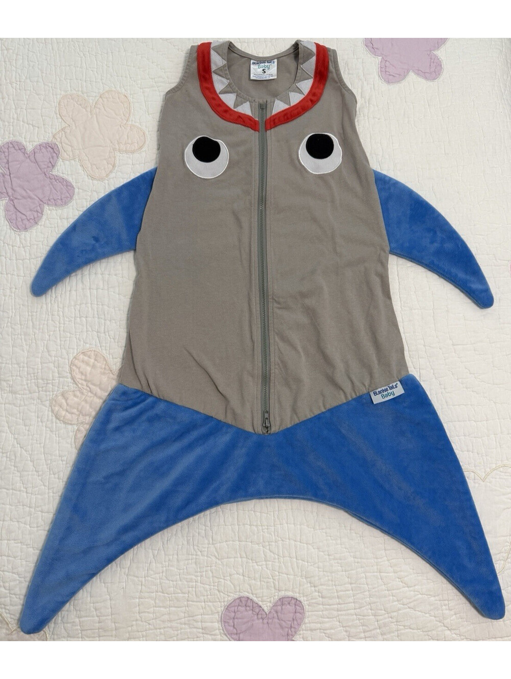 Blankie Tails Baby Shark Zip-Up Costume Sleep Sack Wearable Blanket Size Small